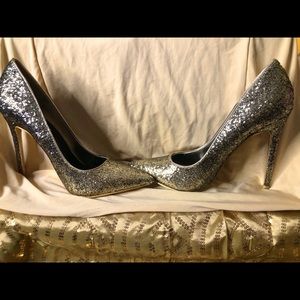 Say hello to Raziel in all GOLD!